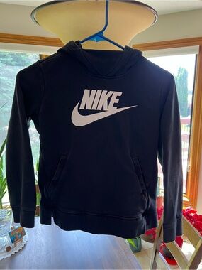 Nike black sweatshirt hoodie